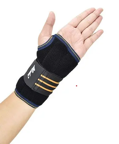 WRIST SUPPORT